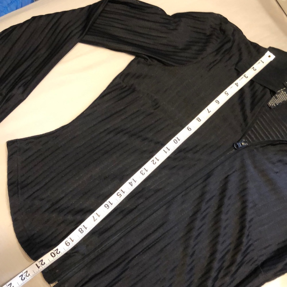 Vintage {Rampage} top - Picture 7 of 9